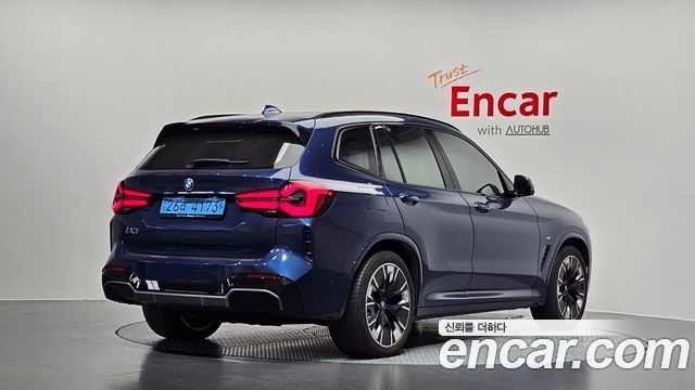 BMW iX3 M Sports 2024 — фото 2