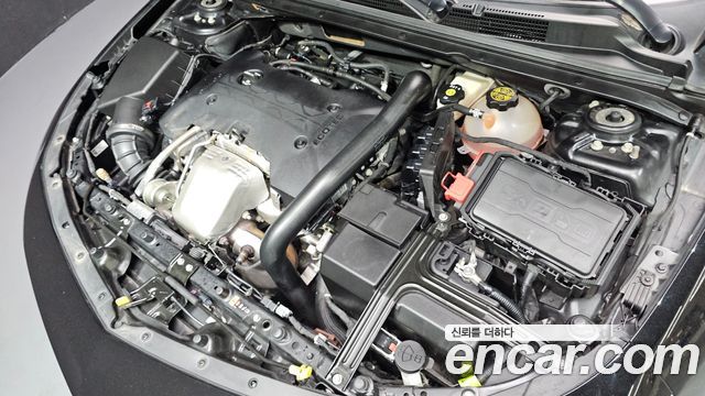 Chevrolet Malibu 2.0 Turbo LTZ Premium 2018 — фото 6