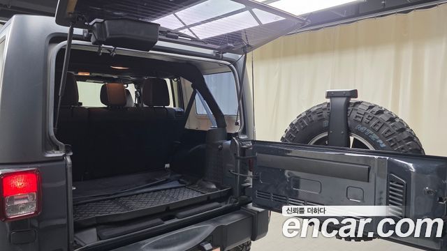Jeep Wrangler (JK) 3.6 Rubicon 4Door 2016 — фото 24