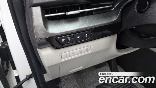 Kia Carnival (IV) Diesel 7-Seater Signature 2021 — фото 27
