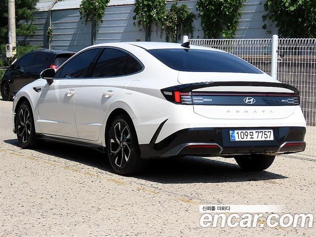 Hyundai Sonata The Edge (DN8) 2.0 Premium 2024 — фото 3