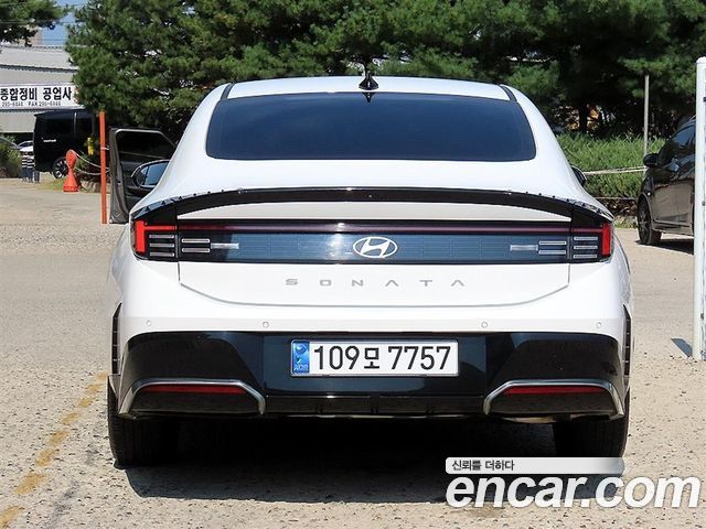 Hyundai Sonata The Edge (DN8) 2.0 Premium 2024 — фото 4