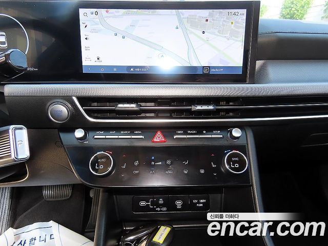 Hyundai Sonata The Edge (DN8) 2.0 Premium 2024 — фото 17