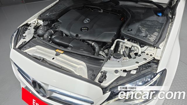 Mercedes-Benz C-Class (W205) C220 d Avantgarde 2017 — фото 6