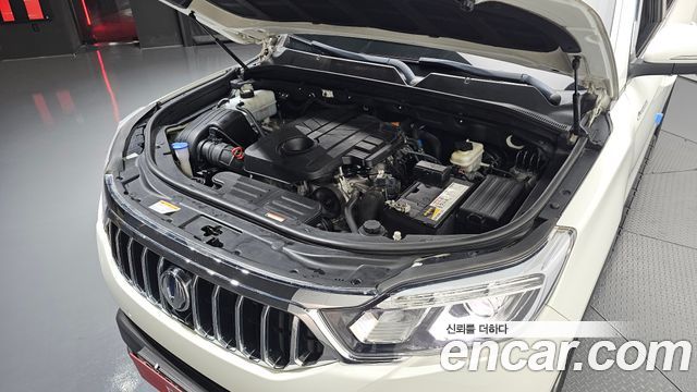 KG Mobility (SsangYong) Rexton Sports Khan Diesel 2.2 4WD Professional S (5-Link) 2019 — фото 6