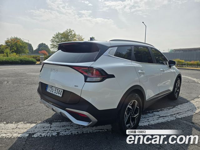 Kia Sportage (V) Diesel 2.0 4WD Prestige 2022 — фото 4