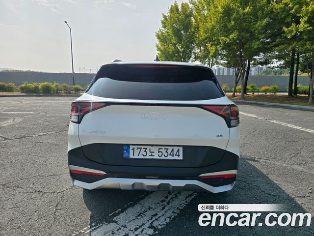 Kia Sportage (V) Diesel 2.0 4WD Prestige 2022 — фото 5