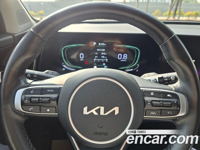Kia Sportage (V) Diesel 2.0 4WD Prestige 2022 — фото 9