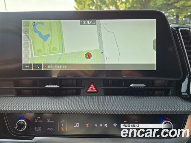 Kia Sportage (V) Diesel 2.0 4WD Prestige 2022 — фото 15