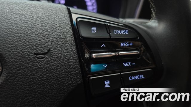 Hyundai Grandeur (IG) 3.0 Exclusive Special 2019 — фото 19