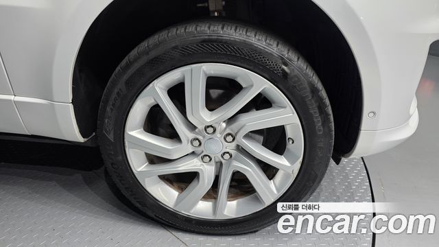 Land Rover Range Rover Sport (II) 3.0 SDV6 HSE Dynamic 2019 — фото 21