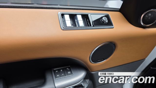 Land Rover Range Rover Sport (II) 3.0 SDV6 HSE Dynamic 2019 — фото 32