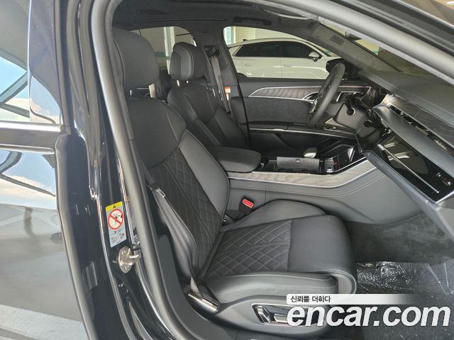 Audi A8 (D5) 55 TFSI Quattro Premium LWB 2026 — фото 7
