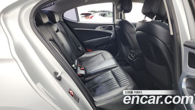 Genesis G70 2.0T AWD Elite 2019 — фото 12