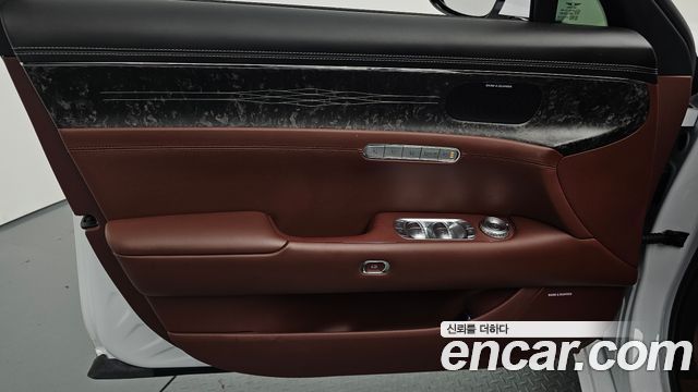 Genesis G90 (RS4) Gasoline 3.5 Turbo AWD 2023 — фото 24