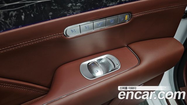 Genesis G90 (RS4) Gasoline 3.5 Turbo AWD 2023 — фото 27