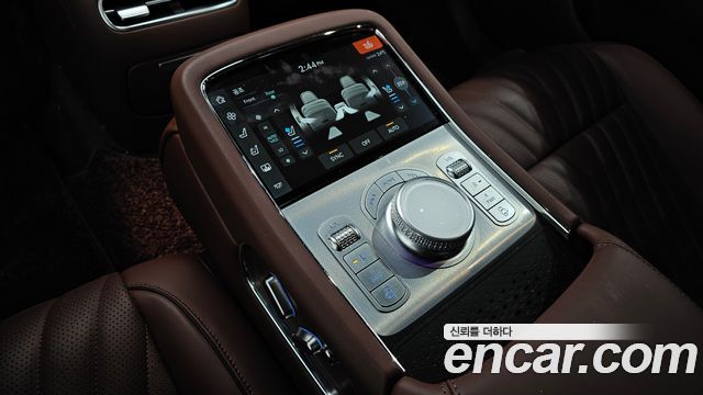 Genesis G90 (RS4) Gasoline 3.5 Turbo AWD 2023 — фото 28