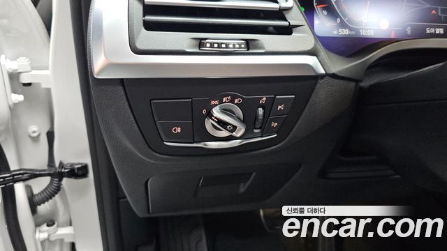 BMW X3 (G01) xDrive 20i M Sport 2024 — фото 31