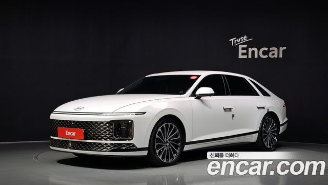 Hyundai Grandeur Hybrid (GN7) Calligraphy 2025 — фото 1