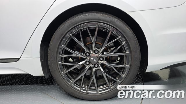 Genesis G80 3.3 T-GDI Sport 2018 — фото 21