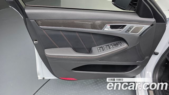 Genesis G80 3.3 T-GDI Sport 2018 — фото 24