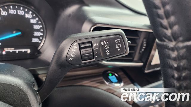 Ford Explorer (VI) 2.3 LimIted 4WD 2021 — фото 20