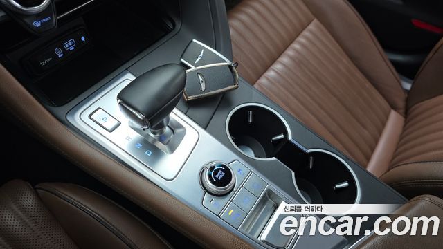 Genesis G70 2.0T AWD Elite 2019 — фото 9