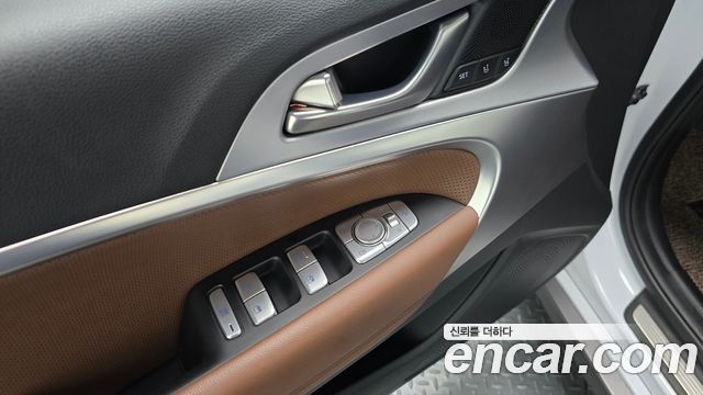 Genesis G70 2.0T AWD Elite 2019 — фото 15