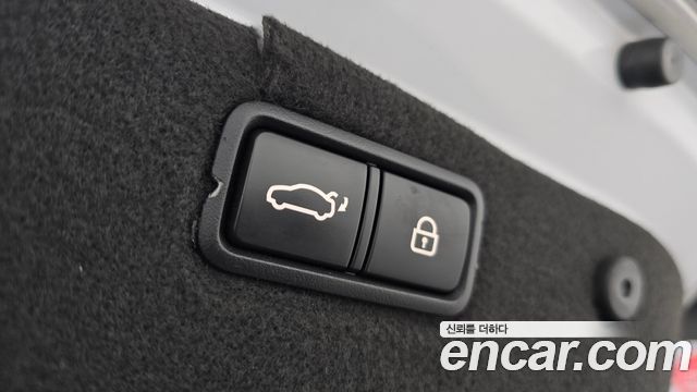Genesis G70 2.0T AWD Elite 2019 — фото 20