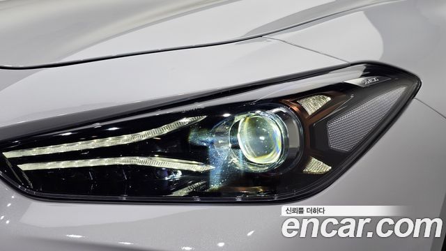 Genesis G70 2.0T Sport Package 2019 — фото 22