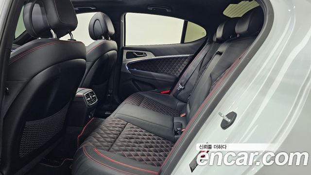 Genesis G70 2.0T Sport Package 2019 — фото 26