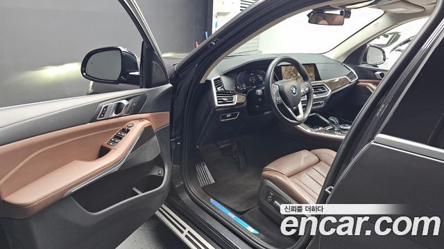 BMW X5 (G05) xDrive 45e xLine 2022 — фото 10
