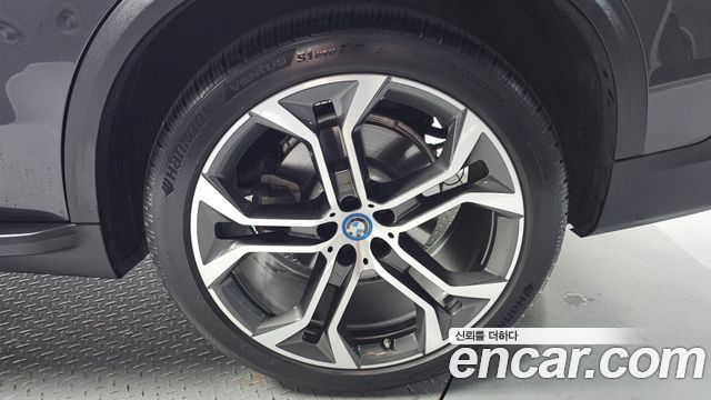 BMW X5 (G05) xDrive 45e xLine 2022 — фото 21