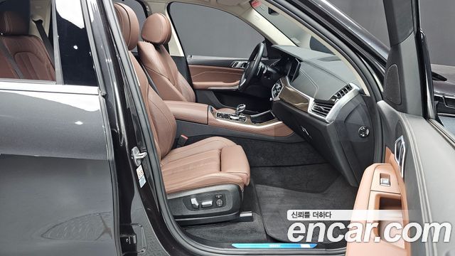 BMW X5 (G05) xDrive 45e xLine 2022 — фото 26