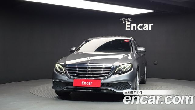 Mercedes-Benz E-Class (W213) E220d 4MATIC Exclusive 2017 — фото 3