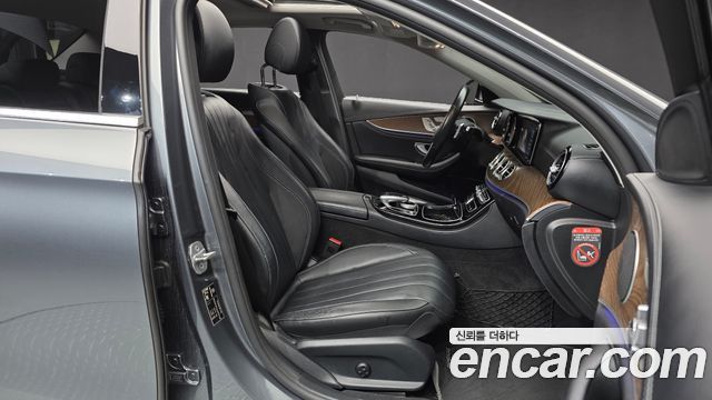 Mercedes-Benz E-Class (W213) E220d 4MATIC Exclusive 2017 — фото 15