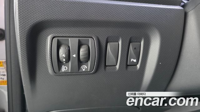 Renault Korea QM3 LE 2015 — фото 16