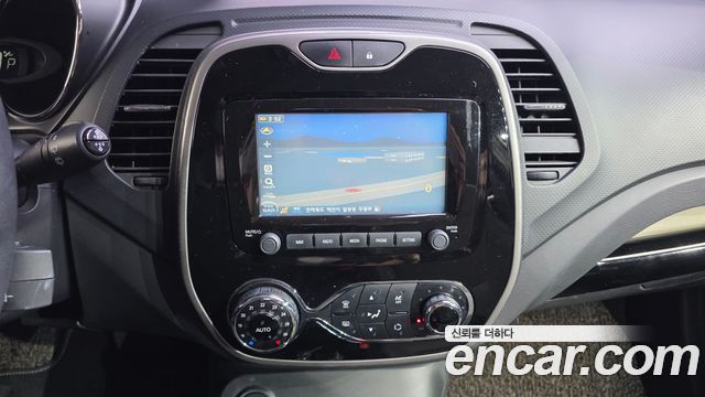 Renault Korea QM3 LE 2015 — фото 19
