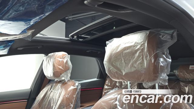 Genesis GV70 2.5T Gasoline AWD 2026 — фото 16
