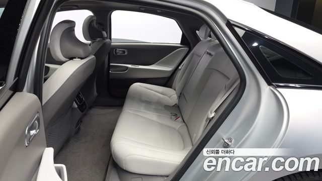 Hyundai Ioniq 6 Long Range AWD Prestige 2023 — фото 26