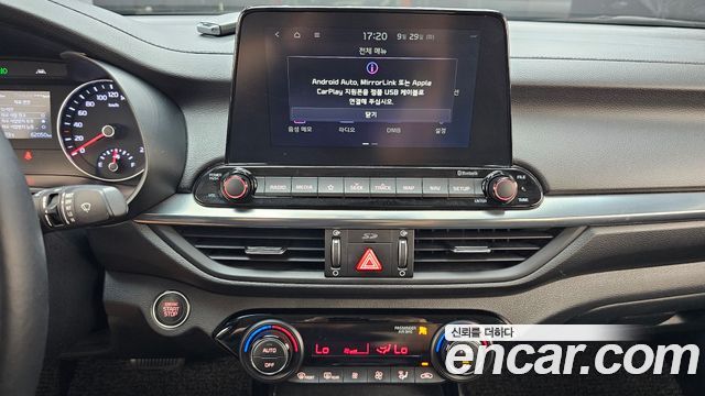 Kia K3 Signature 2021 — фото 14