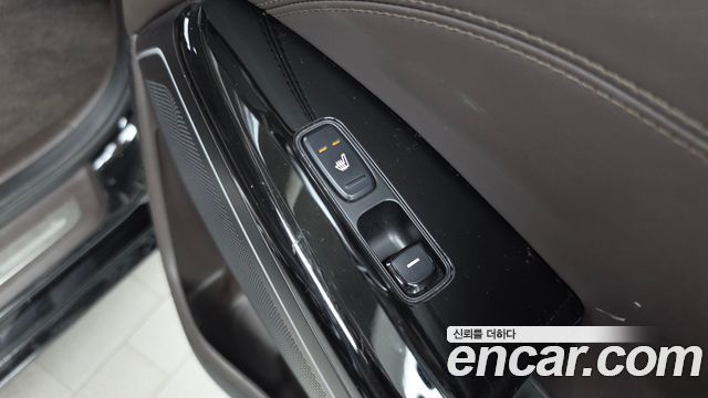 Kia K7 Hybrid Noblesse 2019 — фото 19