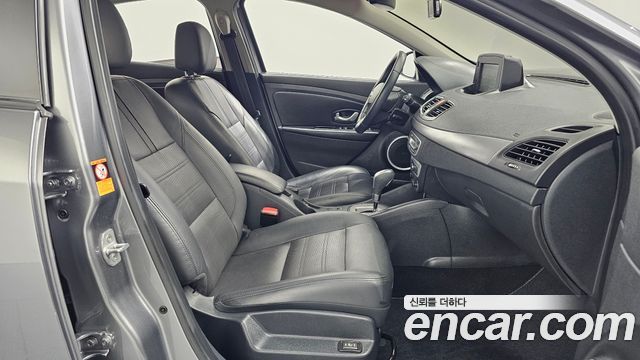 Renault Korea SM3 Neo LE 2019 — фото 11