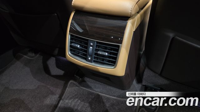 Lexus ES300h Supreme XV60 2017 — фото 31