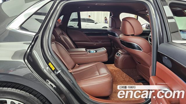 Genesis G90 (RS4) Gasoline 3.5 Turbo 2WD 2022 — фото 12