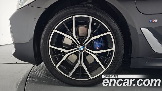 BMW 5 Series (G30) 530e M Sport 2021 — фото 5