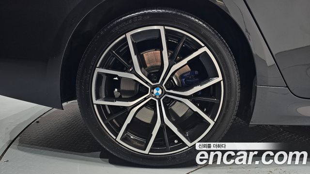 BMW 5 Series (G30) 530e M Sport 2021 — фото 21