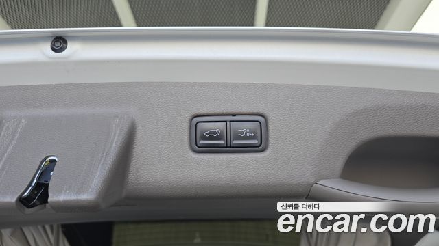 Kia Carnival (IV) Gasoline 7-Seater Hi-Limousine Signature 2022 — фото 16