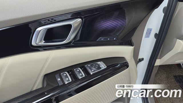 Kia Carnival (IV) Gasoline 7-Seater Hi-Limousine Signature 2022 — фото 29