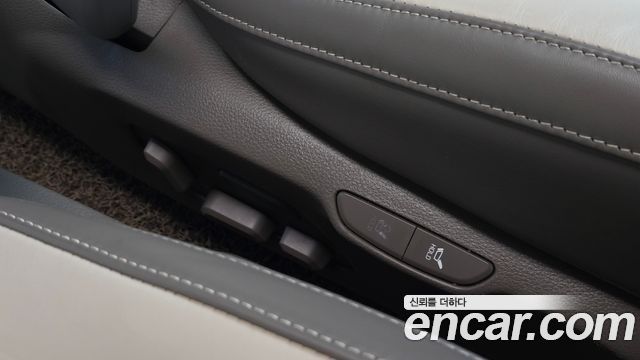 Kia Carnival (IV) Gasoline 7-Seater Hi-Limousine Signature 2022 — фото 32
